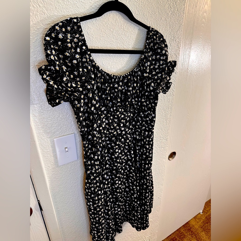 Black and White Floral Dress by SHEIN. Size Large.